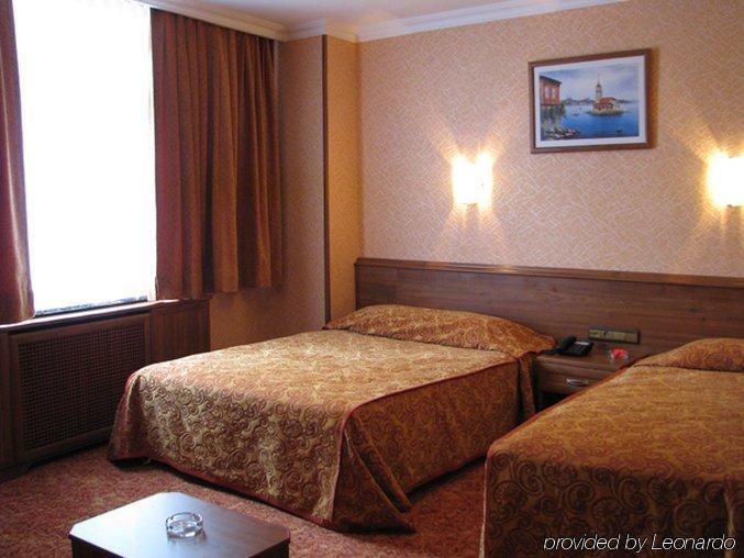 Bristol 4* Стамбул
