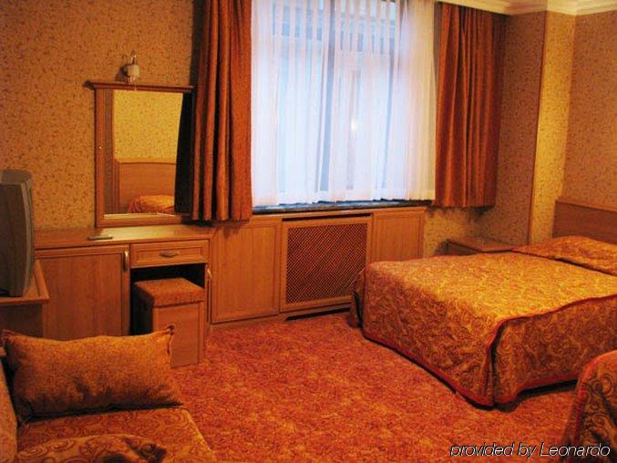 Bristol Готель 4*